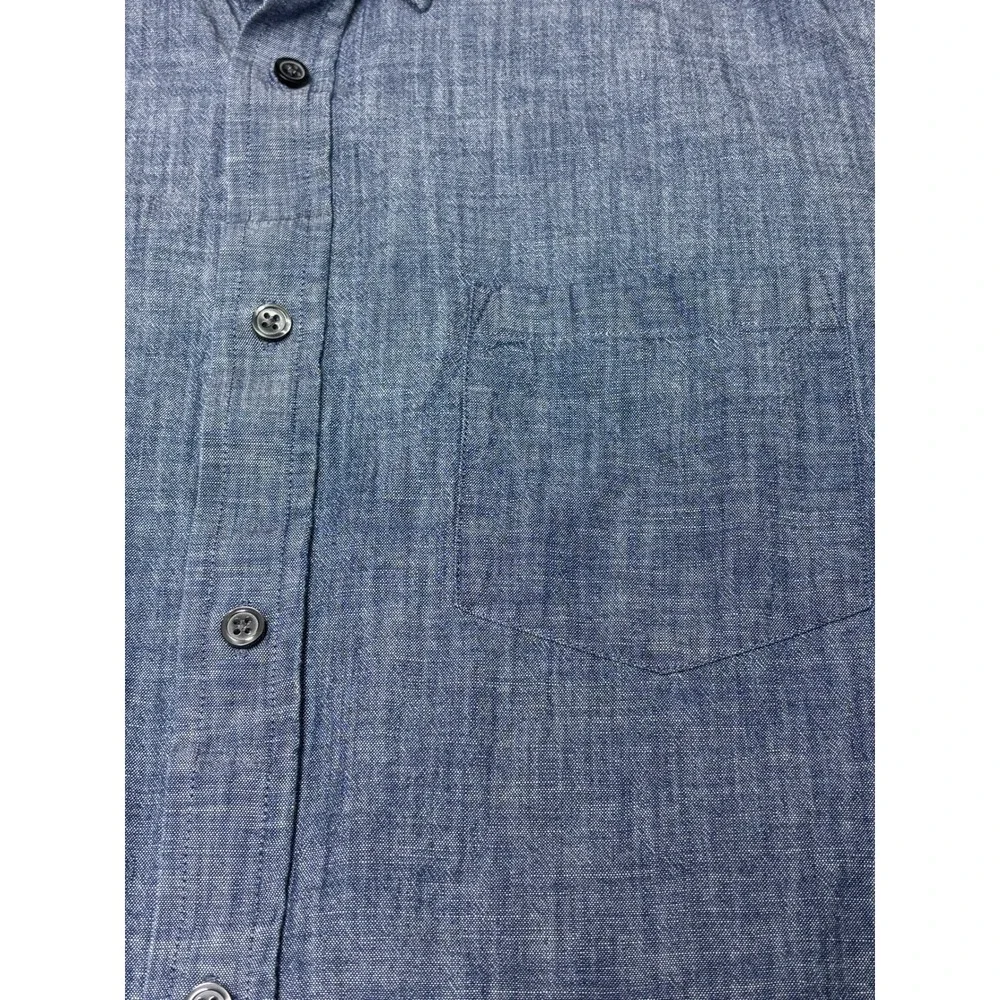 Banana Republic Soft Wash Slim Fit Chambray Shirt Mens L Blue Cotton Button Up